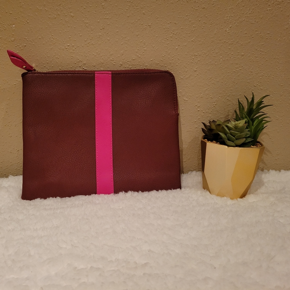 Charmie Charlie Clutch Pouch with card organizer